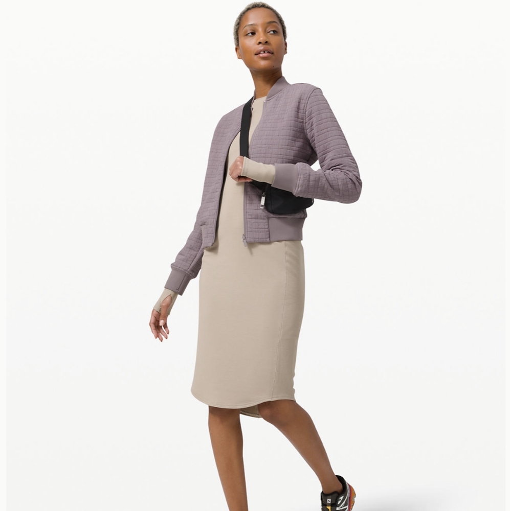 Lululemon serene travelers bomber jacket SZ 8